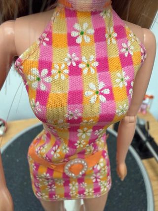 Vestito Pretty in plaid 1998 di Barbie