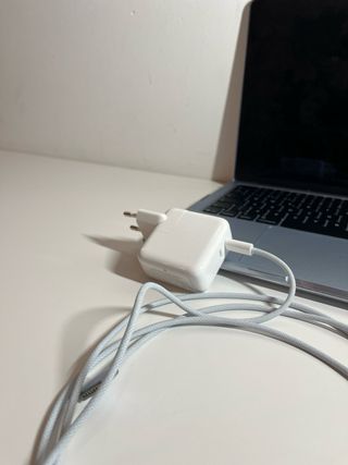 Cargador Magsafe 3 MacBook Apple