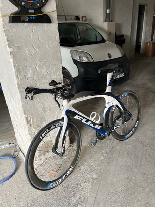 Bicicleta Triatlón Fuji C6