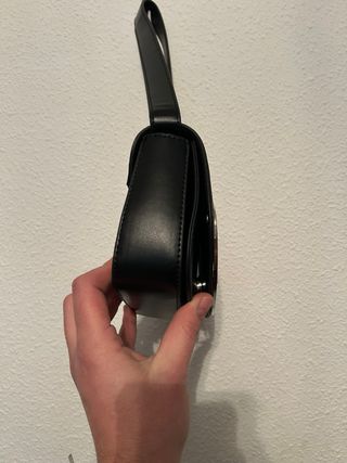 Borsa nera Diesel con logo ovale