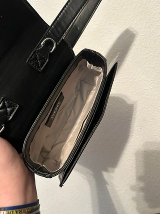 Borsa nera Diesel con logo ovale