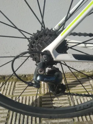 Bicicleta Mérida de Carbono