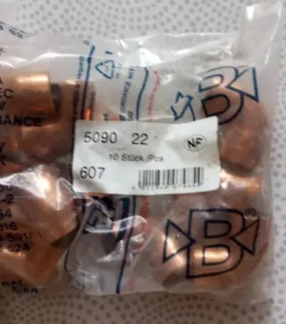 Codos de Cobre 22mm .