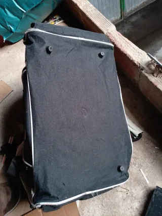 Bolso de deporte Sprayberry negro y gris