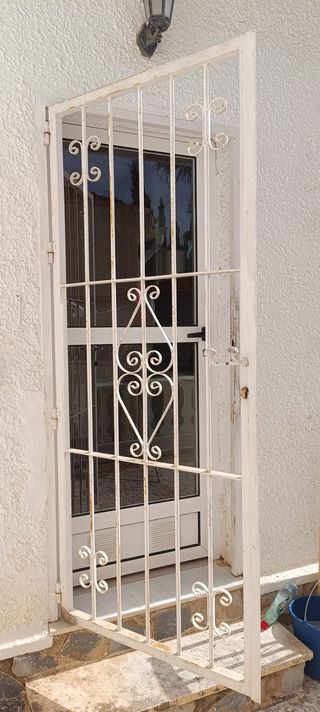 Puerta aluminio blanco 1 hoja