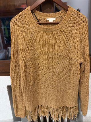 Jersey H&M camel con flecos