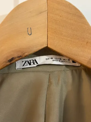 Traje Zara Chaqueta T.46 y Pantalón T.38
