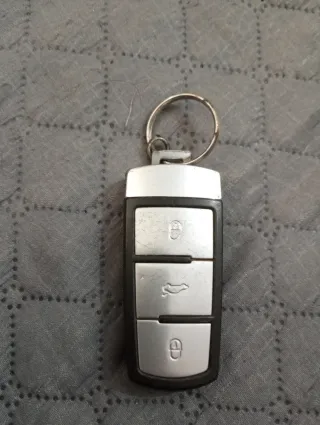 Chiave auto WW Passat 2019.