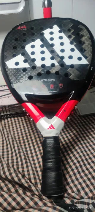 Pala Adidas Metalbone