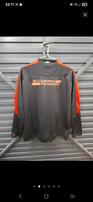 Chaqueta Ferrari Negra y Naranja