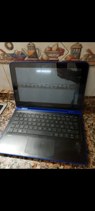 Portátil HP Negro y Azul