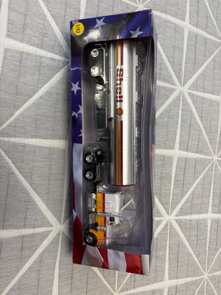 Camión cisterna Shell 1:43