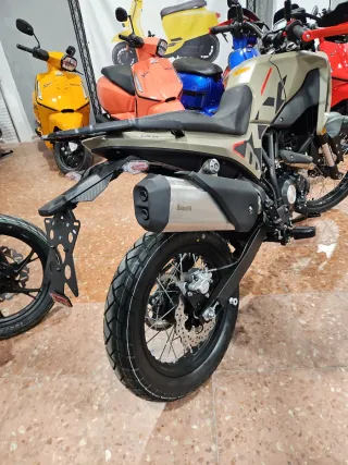 BENELLI BKX 125