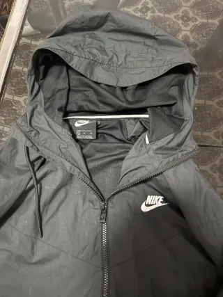 Chubasquero Nike Talla M