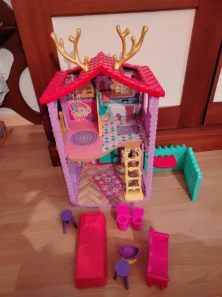 Casa Enchantimals con Accesorios