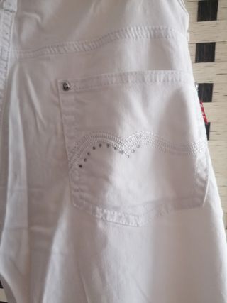 Pantalón pirata blanco talla 44
