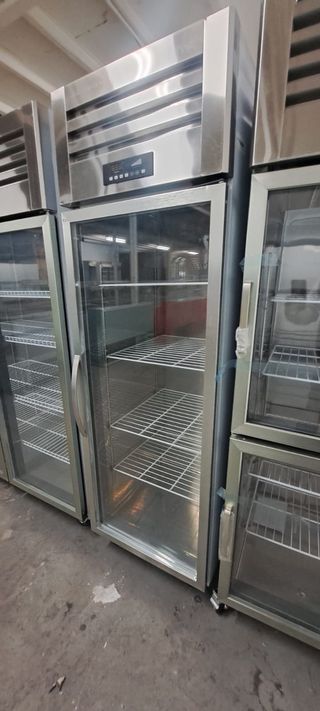 Armarios expositores cristal nuevos