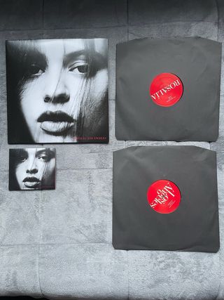 Lote Vinilo y CD Los Ángeles Rosalía