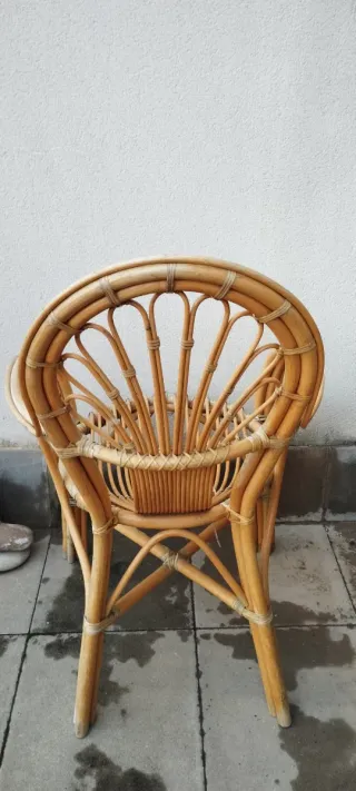 Silla de ratán vintage