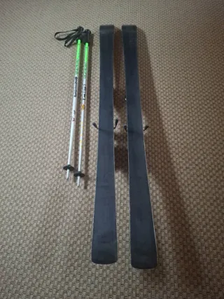 Sci Volkl P50 140cm con Bastoni