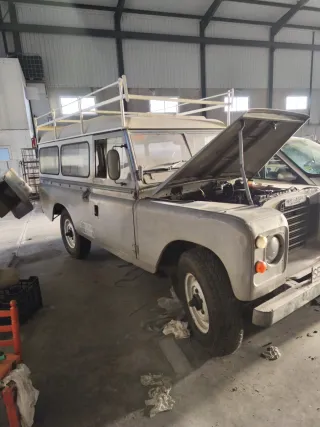 Land Rover santana 1979