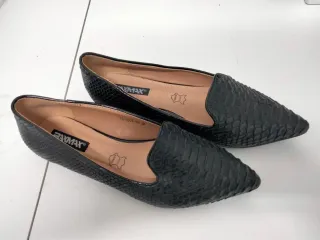 Zapatos planos FAKMAX negros mujer