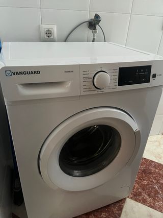 Lavadora Vanguard 6kg - 2 meses de uso