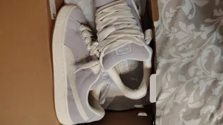 Zapatillas Puma unisex Morado/Blanco