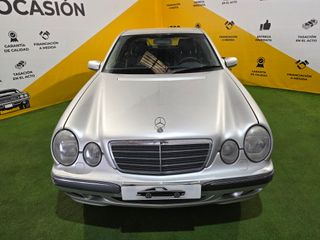 MERCEDES BENZ E240 2.6 170 CV UNICO DUEÑO