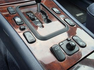 MERCEDES BENZ E240 2.6 170 CV UNICO DUEÑO