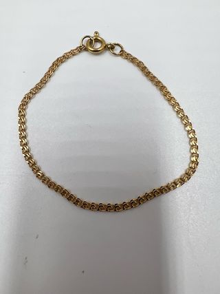 Pulsera de oro con cierre