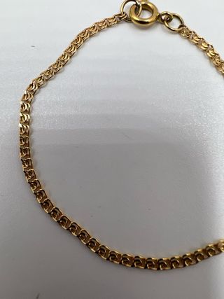Pulsera de oro con cierre