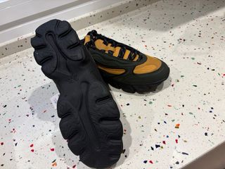 Zapatillas Zara Verde y Amarillo