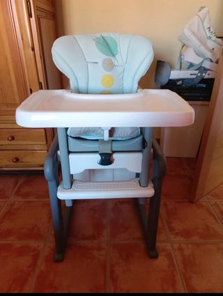 Trona bebé buen estado