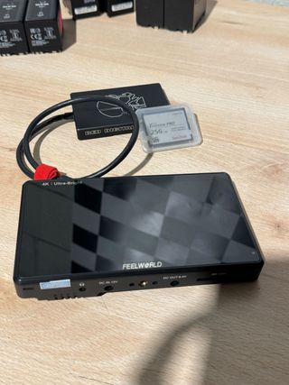 RED KOMODO 6K + Lente LAOWA