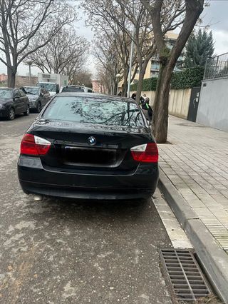BMW 318 2006