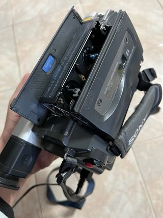 Videocámara Sony Digital 8 100x