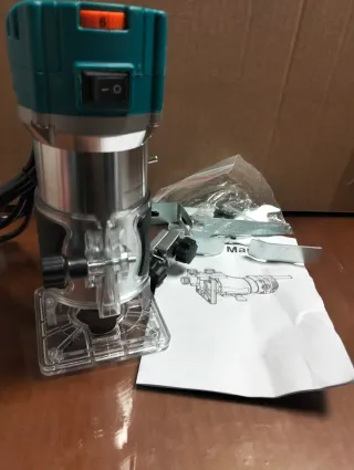 Fresadora de madera compacta