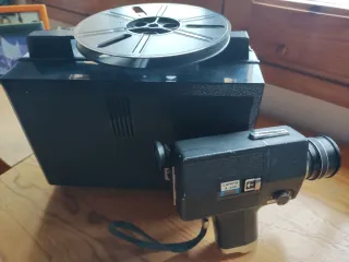 Cámara Super 8 Bauer y proyector