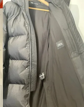 Abrigo plumífero Zara Oversize Negro Hombre