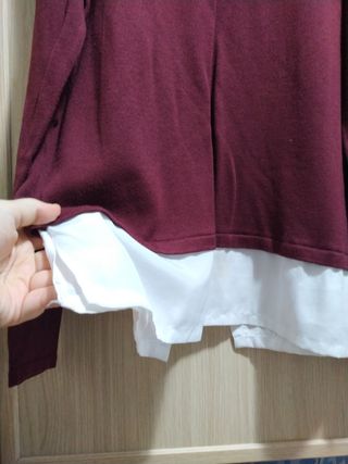 Jersey con camisa blanca