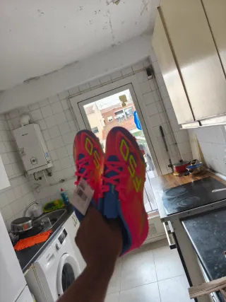 Scarpe da calcio Adidas Blu e Rosa