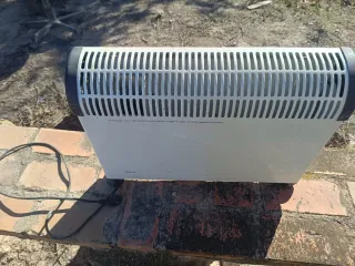 Calefactor eléctrico blanco