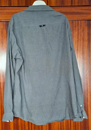 Camisas XL Calvin Klein gris y vaquera Zara
