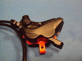 NUEVO Freno 4 pistones SHIMANO MT401 MT420 Delante