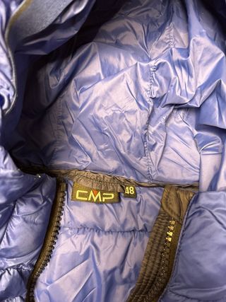 Anorak CMP con capucha azul y azul marino