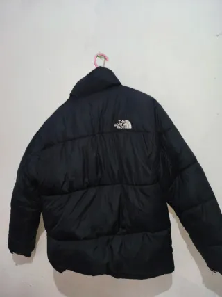 Chaqueta The North Face Nuptse Negra Plumas