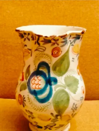 Jarra cerámica antigua decorada