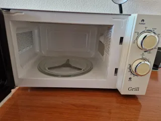 Microondas blanco con grill