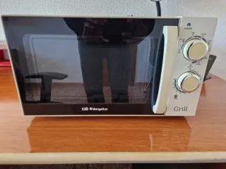Microondas blanco con grill